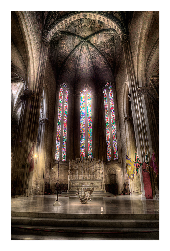 Interno del duomo di Arezzo 2