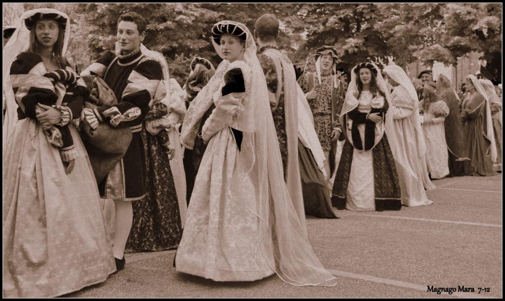 � il medioevo o il 2012 ?