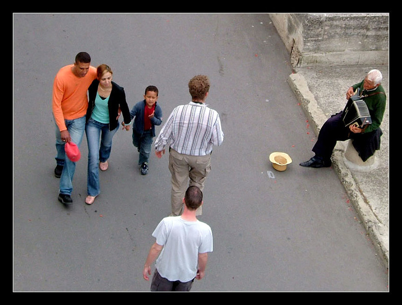 Fretta....indifferenza