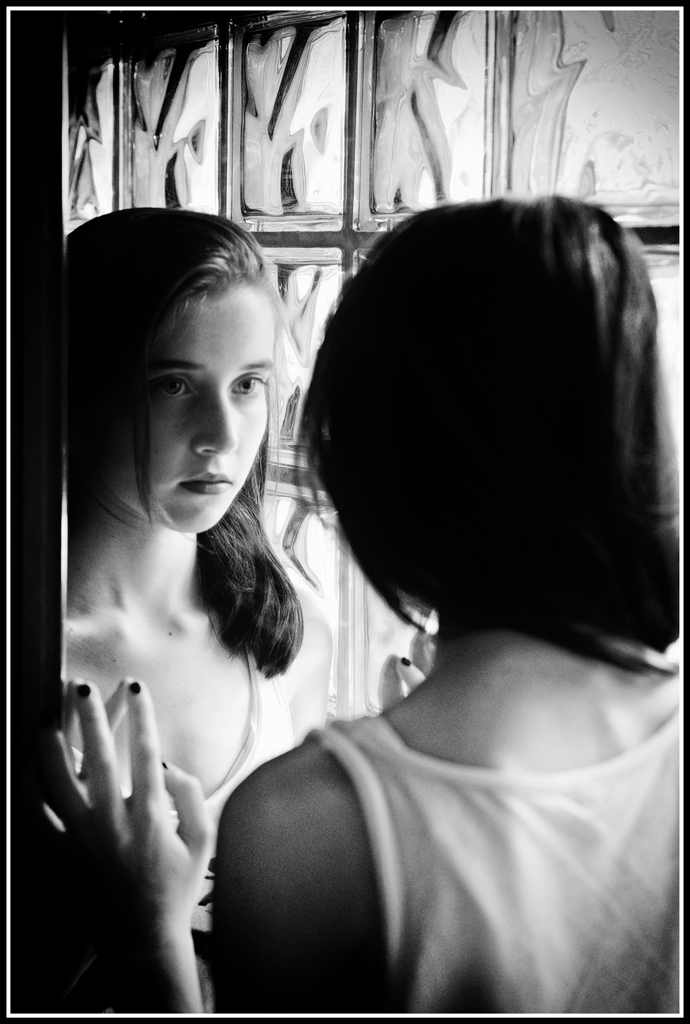 . . . .    l o    s p e c c h i o    d e l l ' a n i m a    . . . .