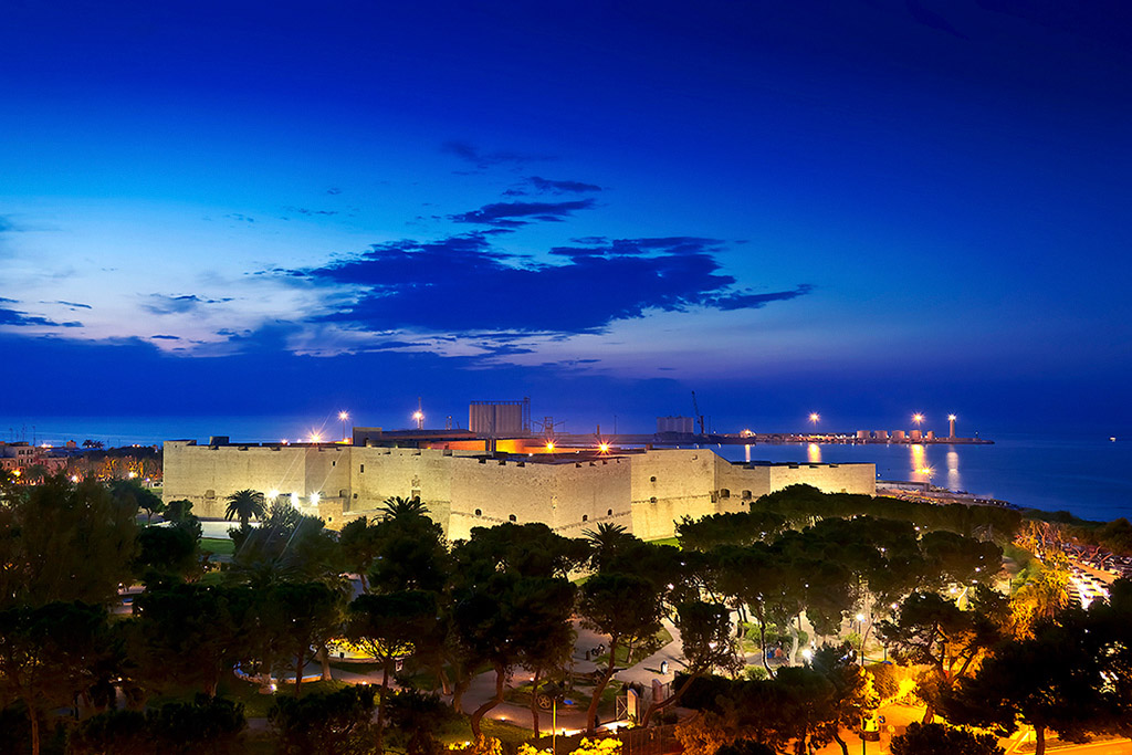 Castello di Barletta by Night