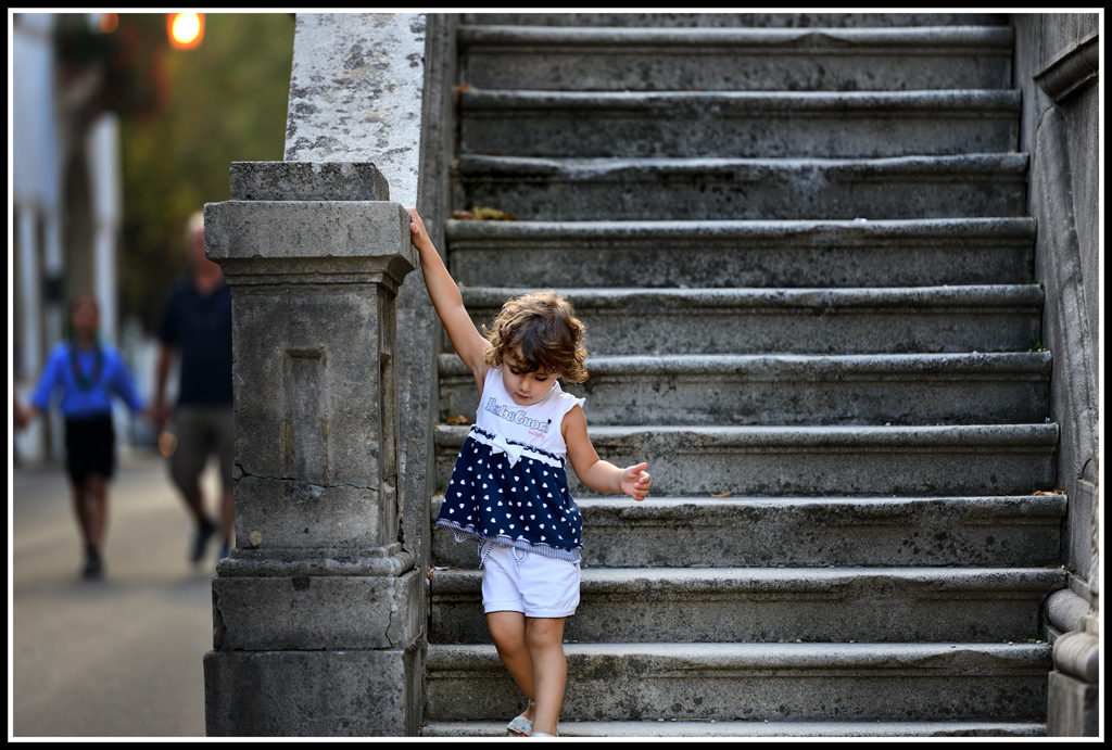 . . .  s c e n d e n d o . . . .