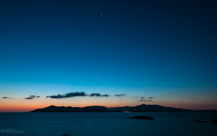 Dawn  at Skiathos - Xanemos