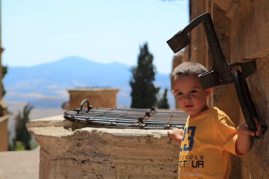 Andrea in Valdorcia    . PIENZA
