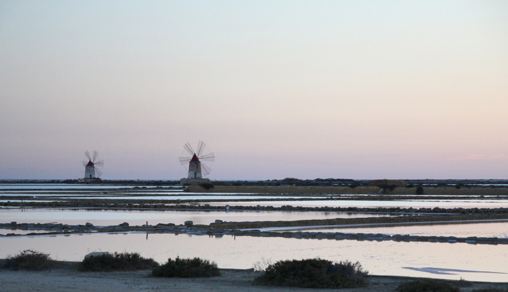 Tramonto sulle saline
