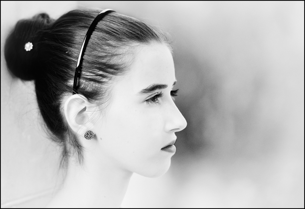 .... il futuro avvolto di bianco . . . . . S