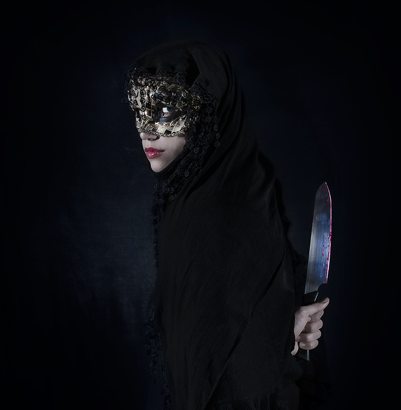 People in masks cannot be trusted