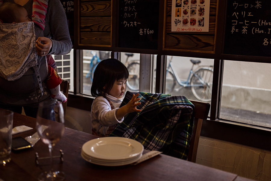 Che bel fazzoletto per pulirmi la cioccolata dalle mani!