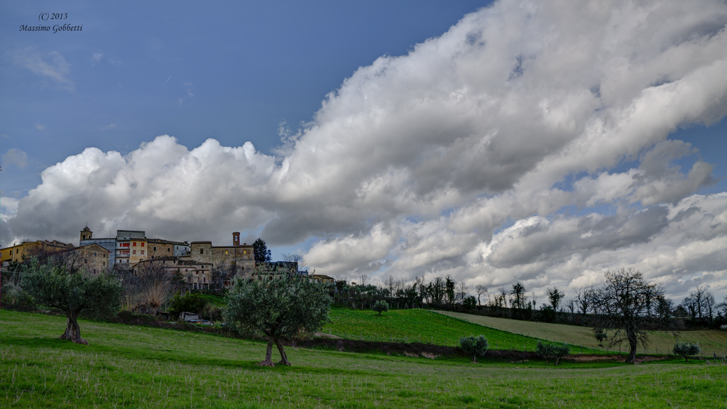 Domo (Serra S. Quirico, AN)