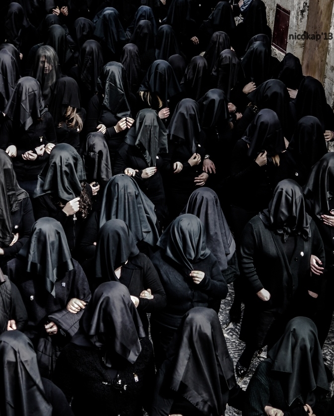 Oro Nero: processione de La Desolata