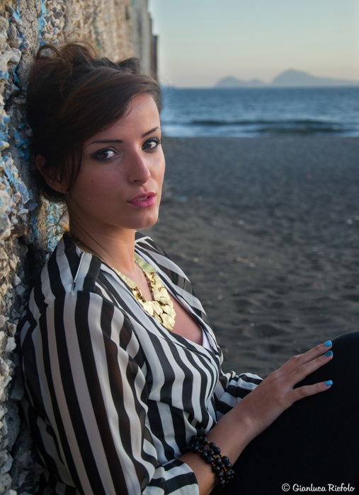 Capri ti osserva silenziosamente