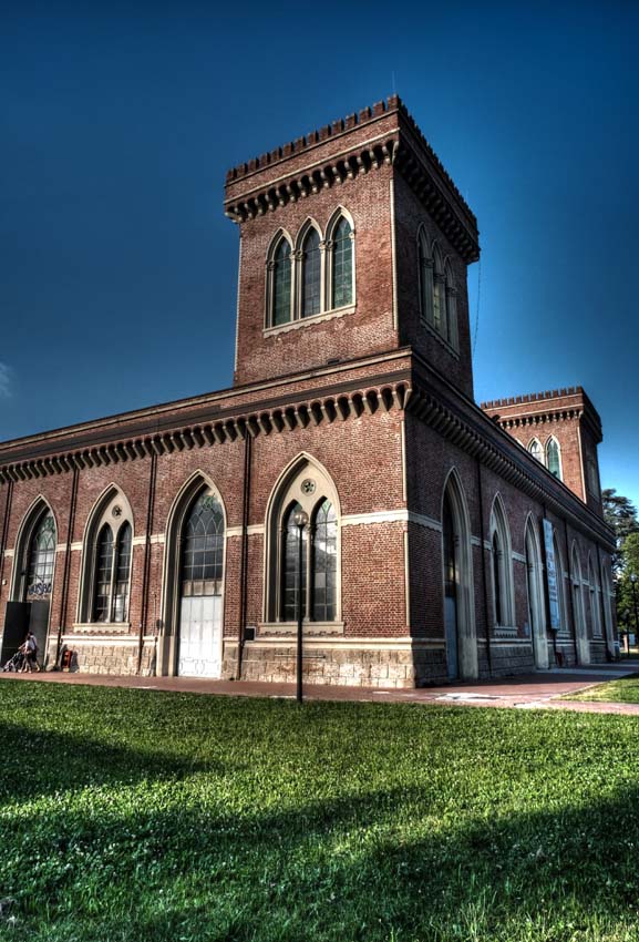 [Foto} Dimora divecchio borghese lombardo (lumbard)