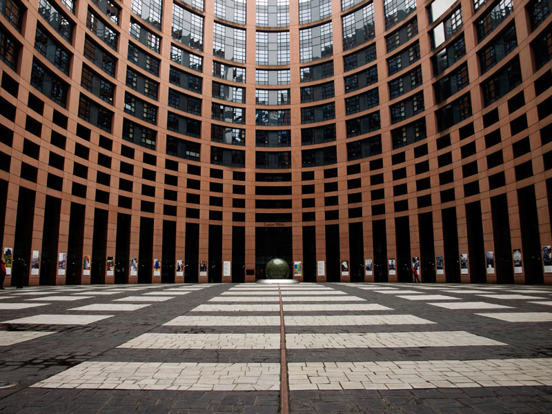parlamento europeo....