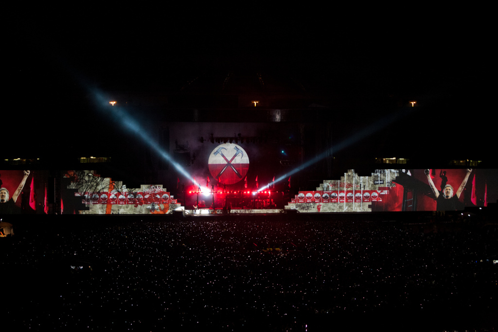 The Wall Live 2
