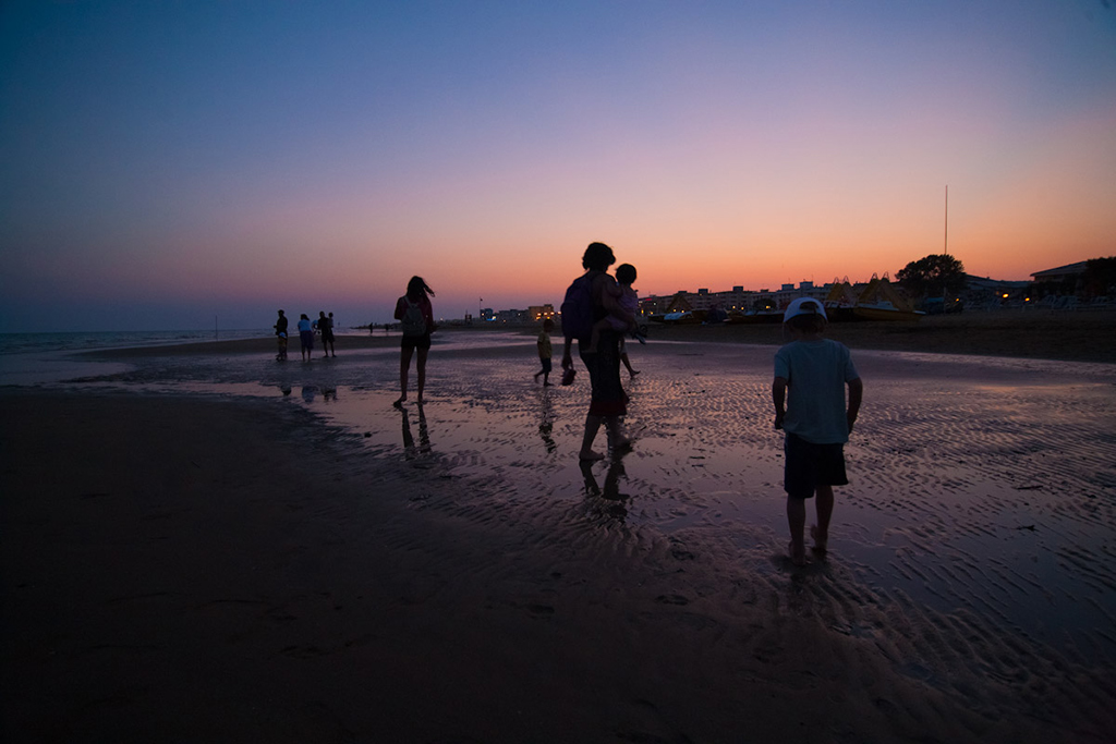 ultima luce in spiaggia