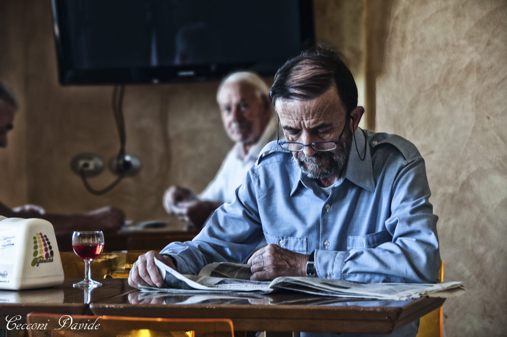 Tipica giornata tranquilla in un bar