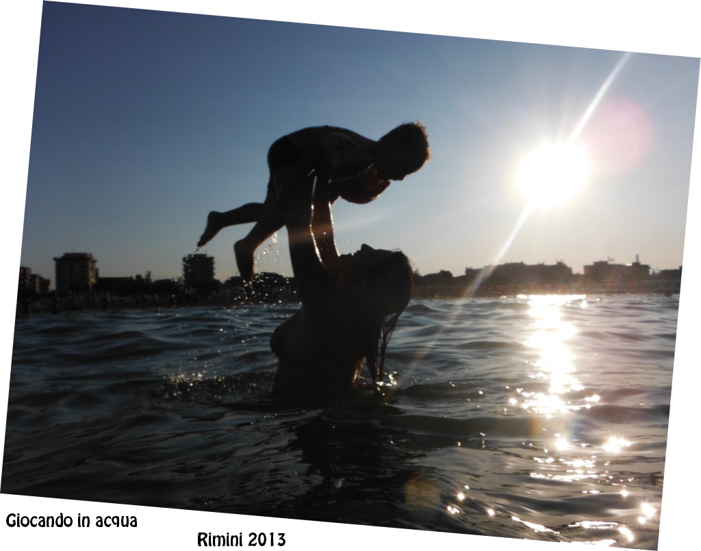 Giocando in acqua