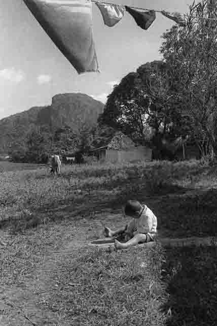in cortile,Pinar del Rio, cuba 2002