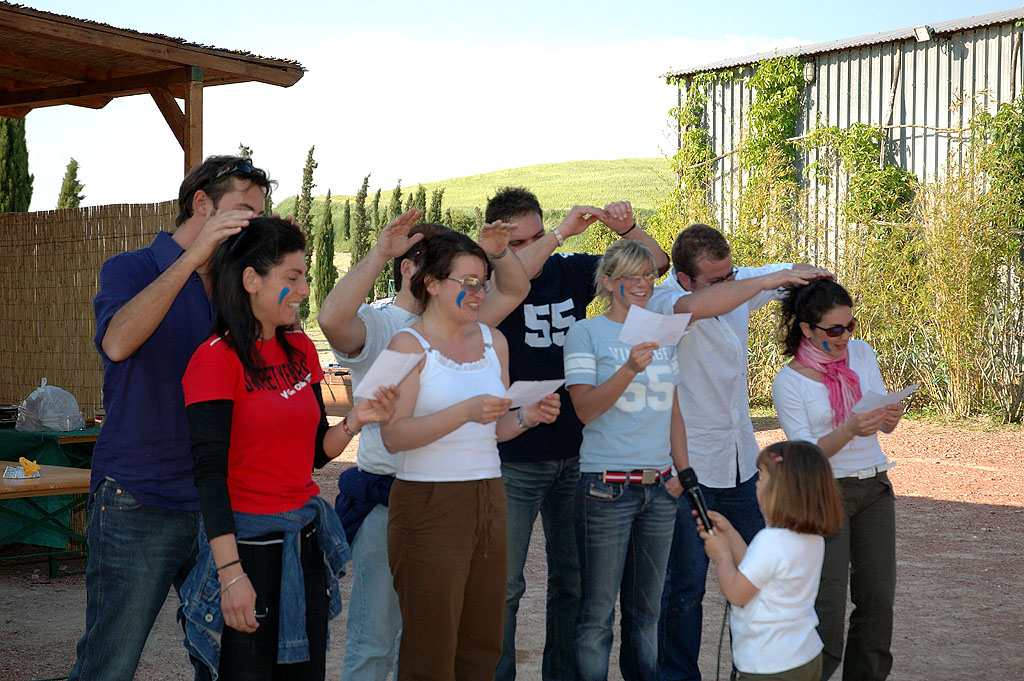 con la sola imposizione delle mani...