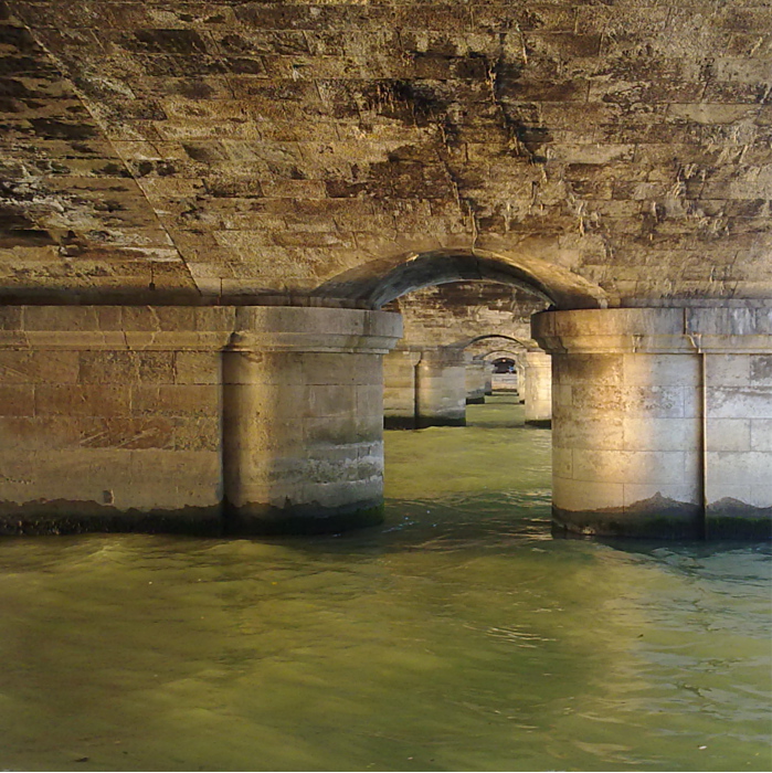 Sotto un ponte