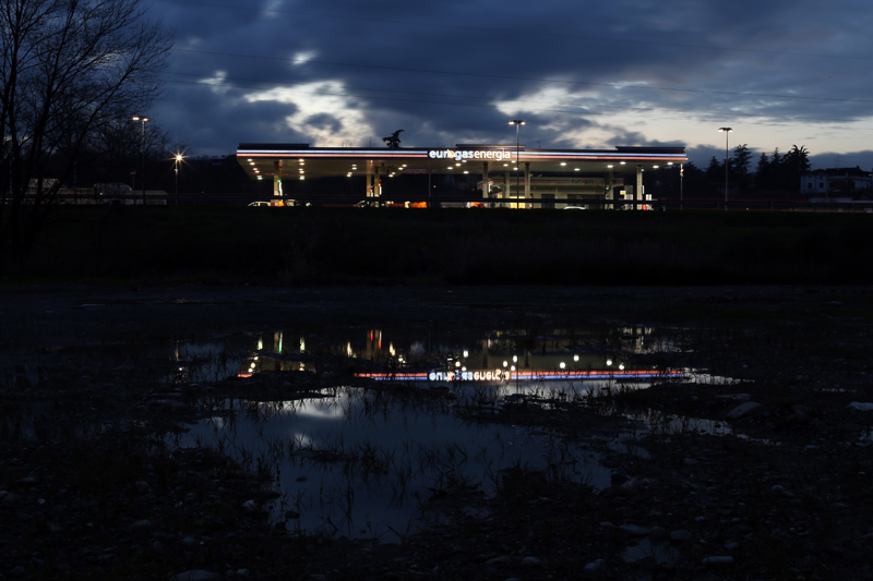 stazione di servizio