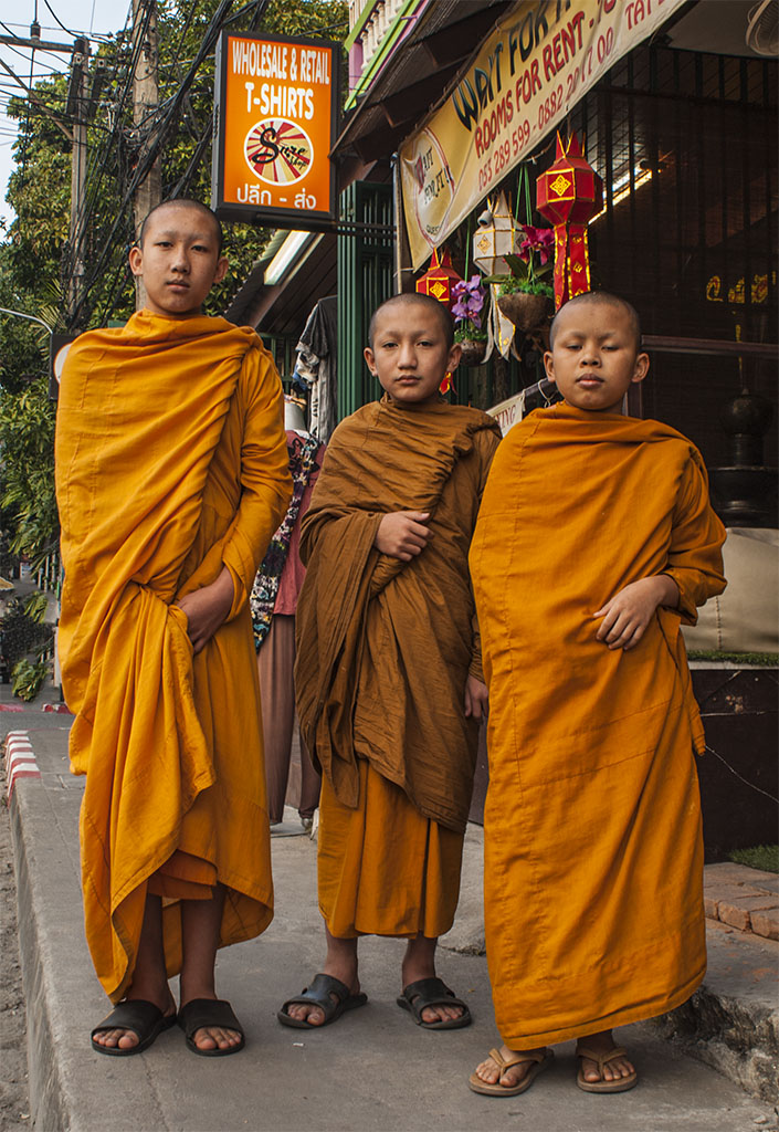 Giovani monaci a Chiang Mai, Thailandia del Nord