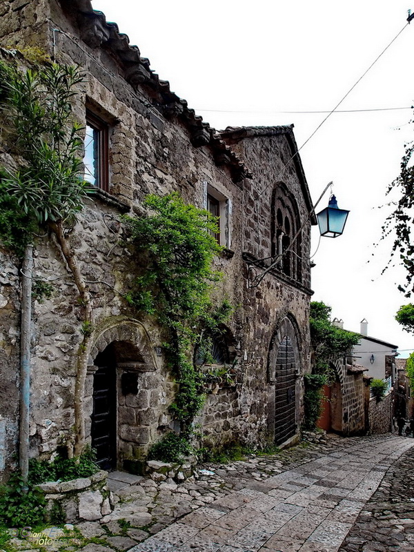 Borgo Medioevale di Casertavecchia