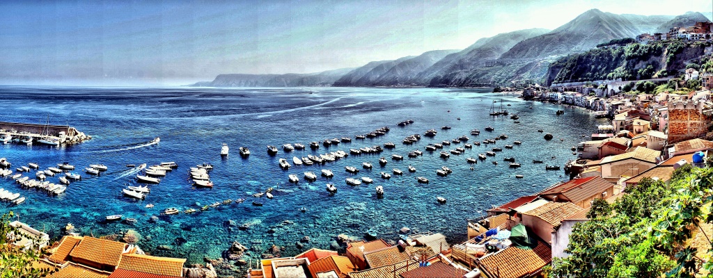 Chianalea in HDR - (Scilla, RC).
