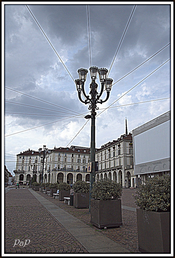 Un angolo di piazza Vittorio