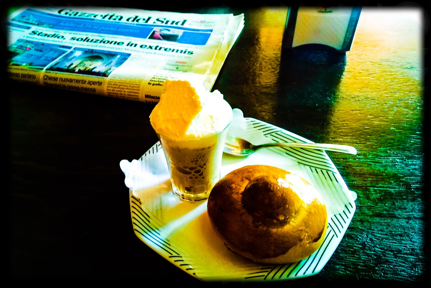 Colazione e giornale