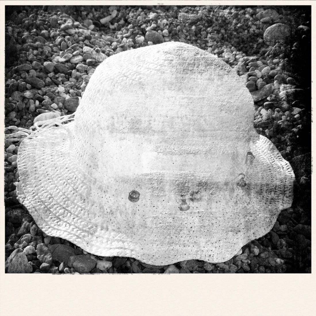 cappellino solitario