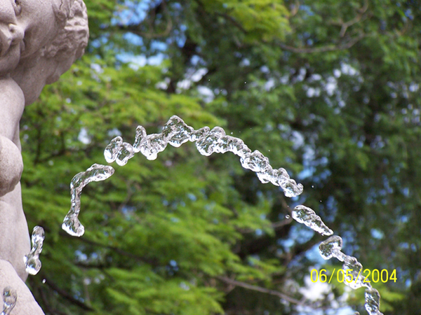 Acqua cristallizzata in volo