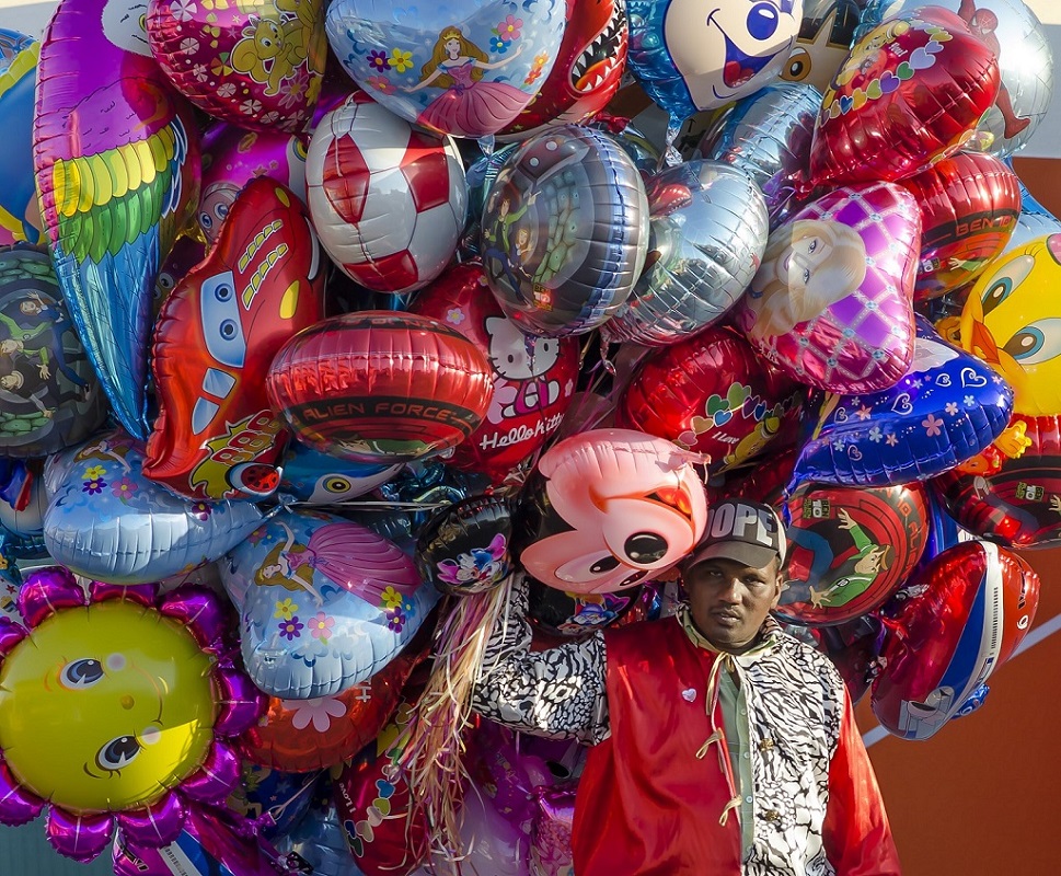 L'uomo dei palloncini