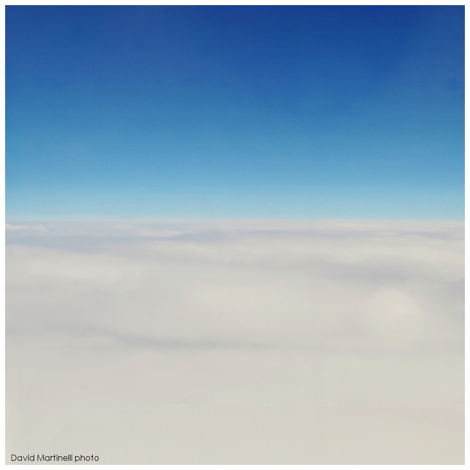 con la testa fra le nuvole...