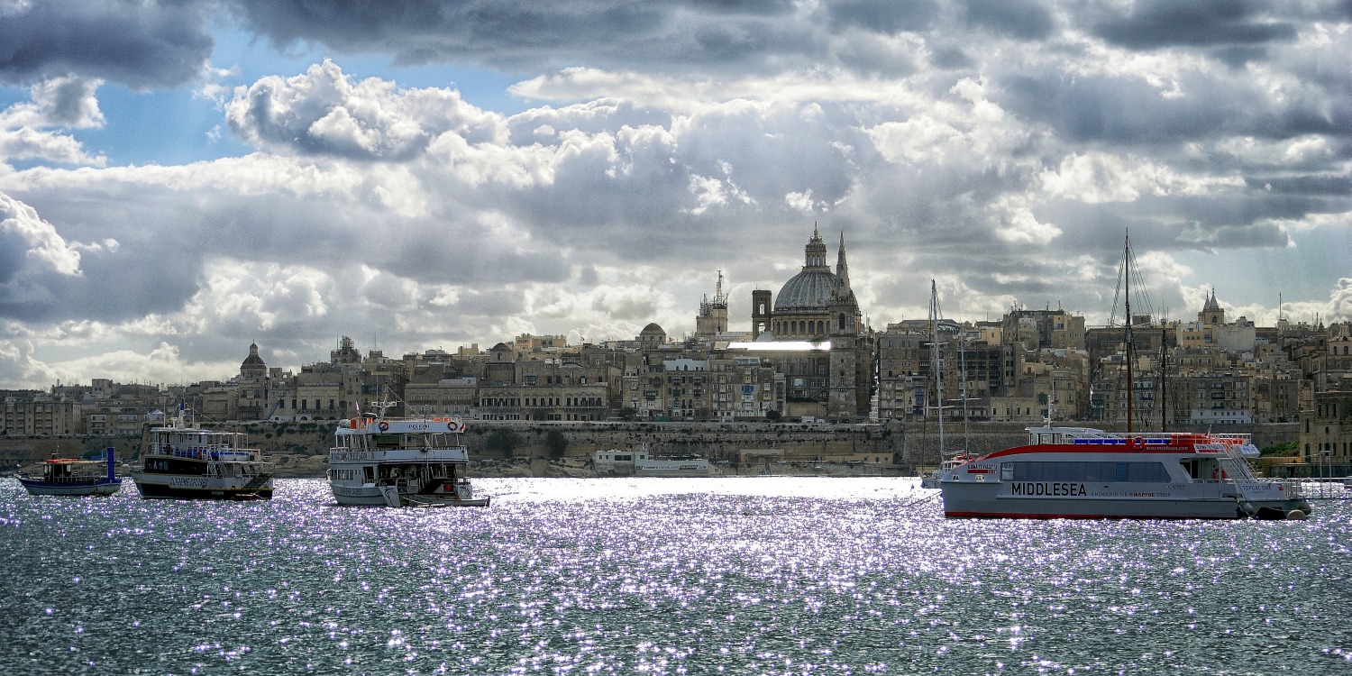 La Valletta dal mare