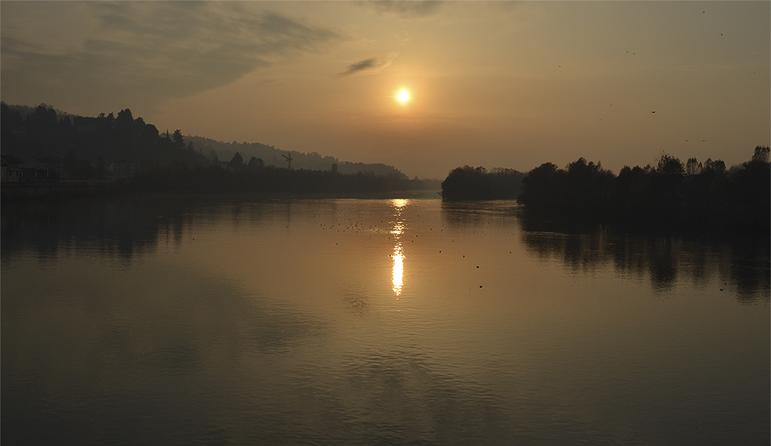 Tramonto sul Po