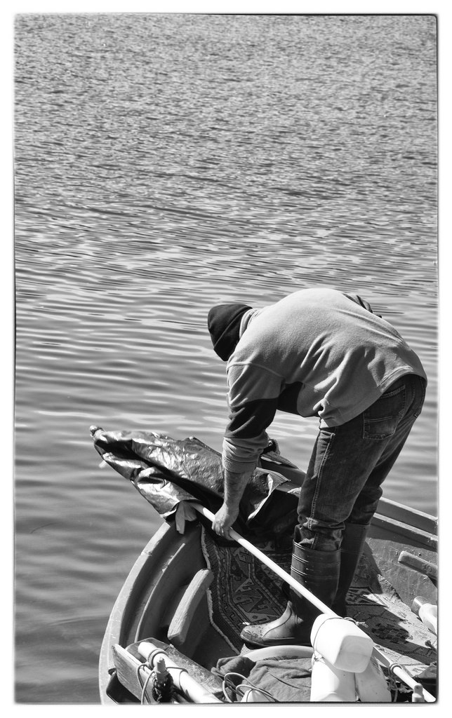 Mare che non ti ha mai dato tanto, mare che fa bestemmiare