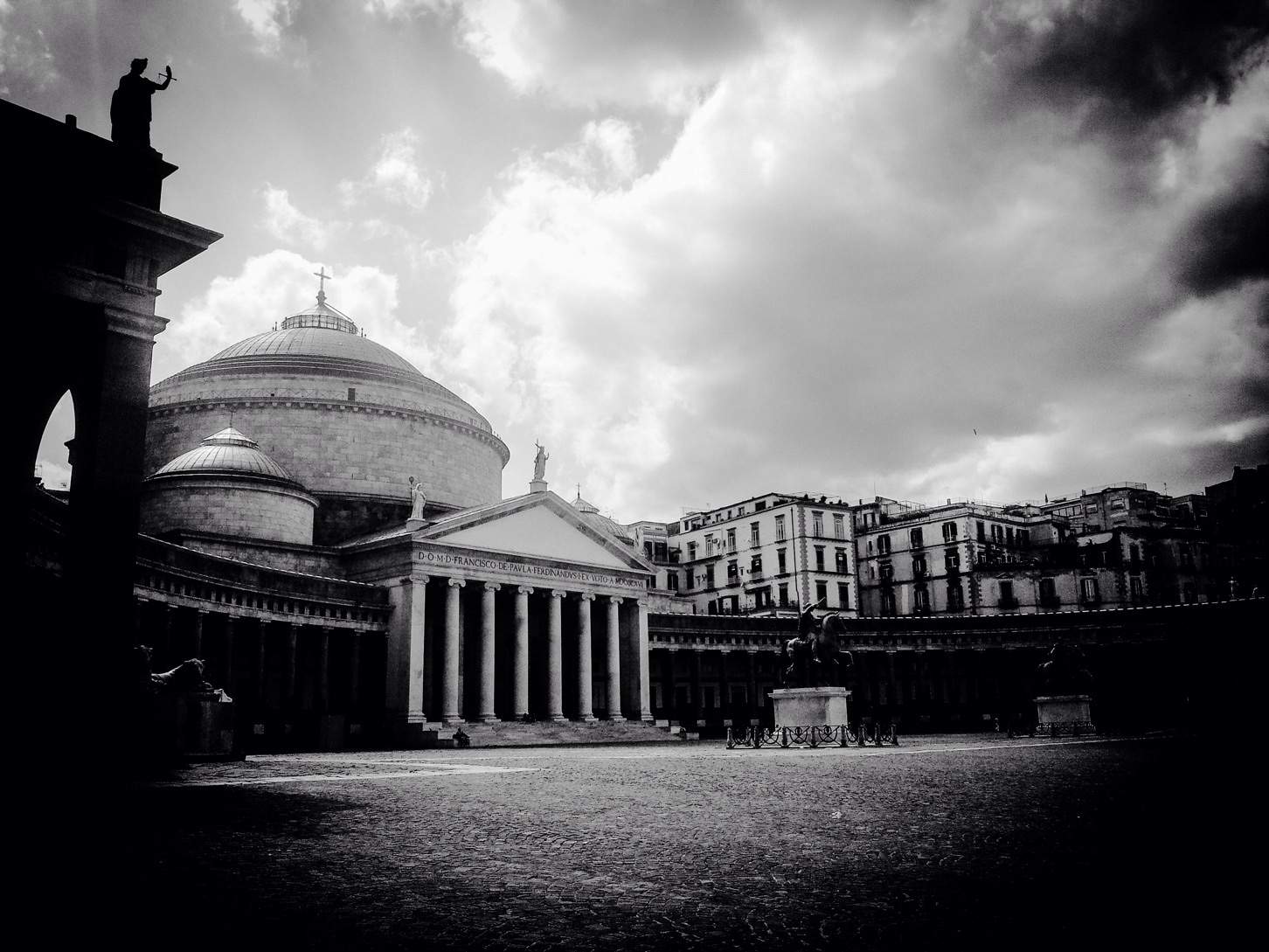 Piazza del pebliscito...