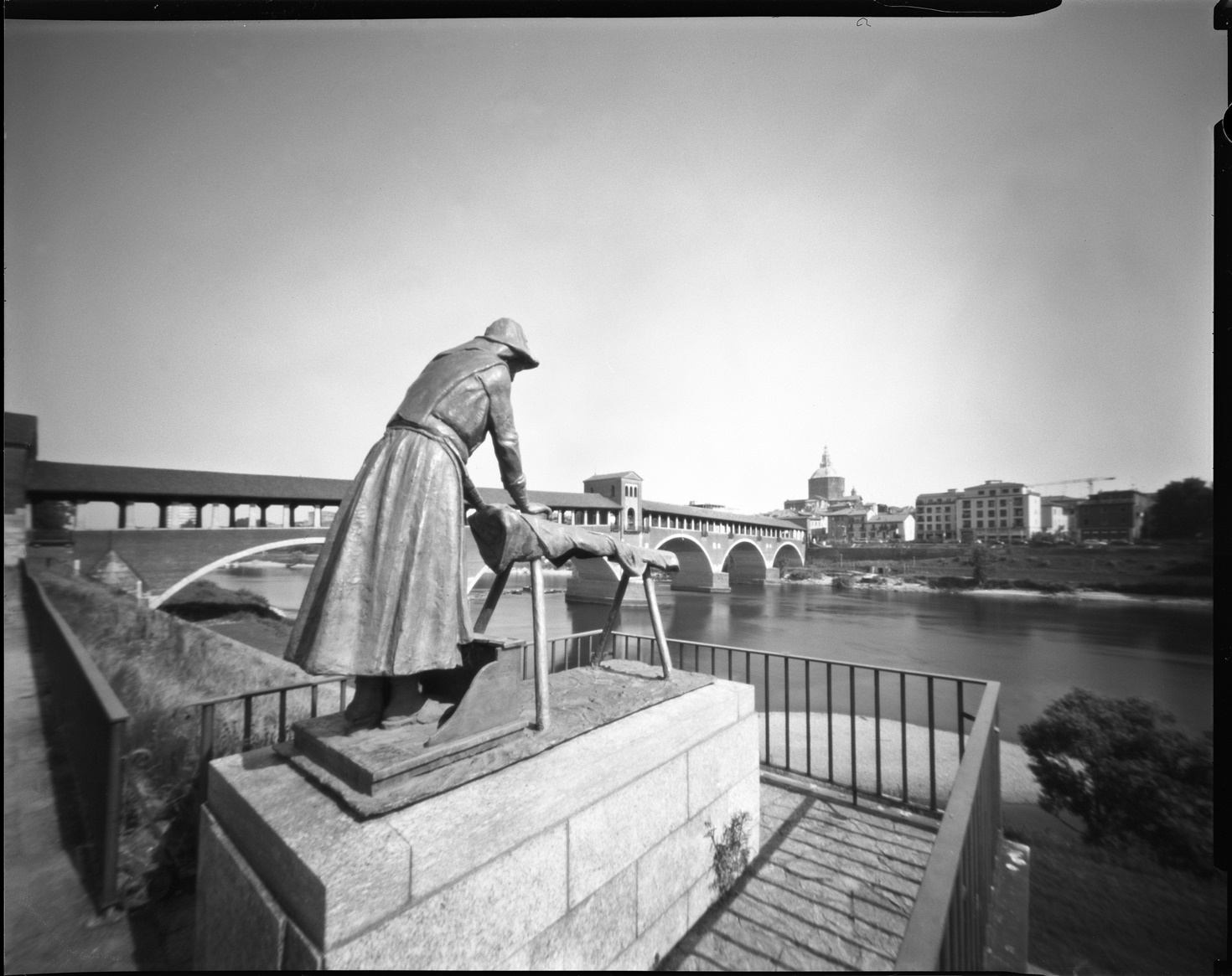 Hassy & Planar for sale ;/) pinhole