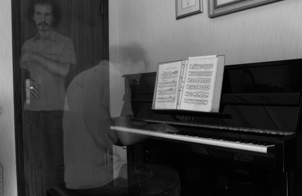 Sono anche altro.-autoritratto