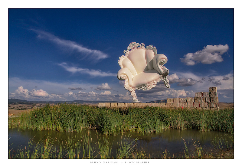 Una poltrona nel silenzio