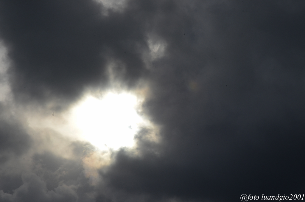 Non puoi fermare il sole...