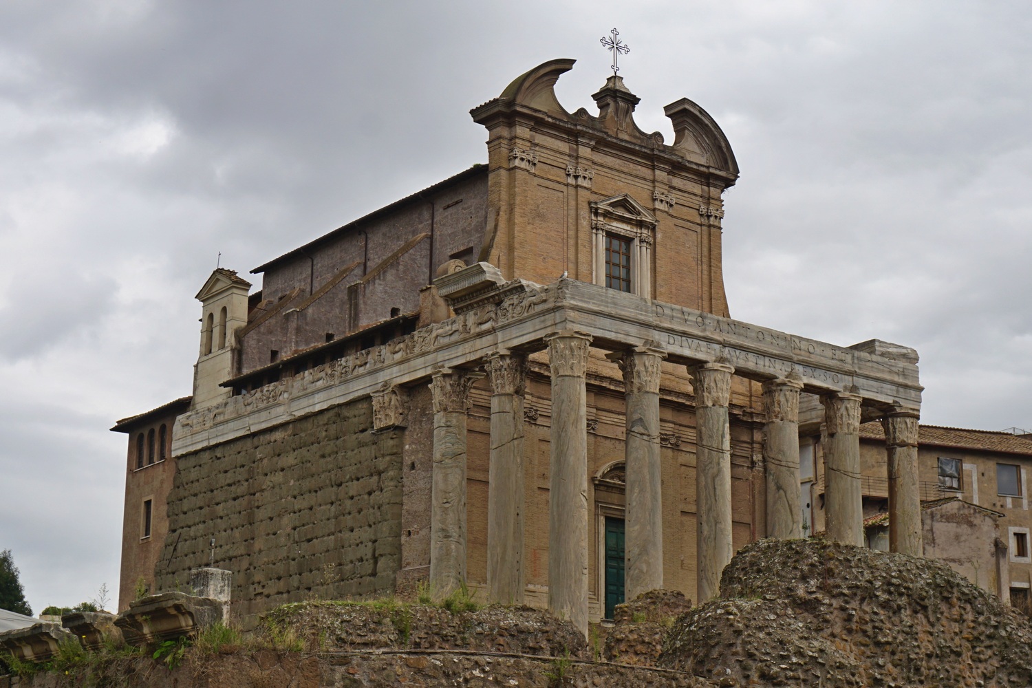 Scatole cinesi ai "Fori Imperiali"