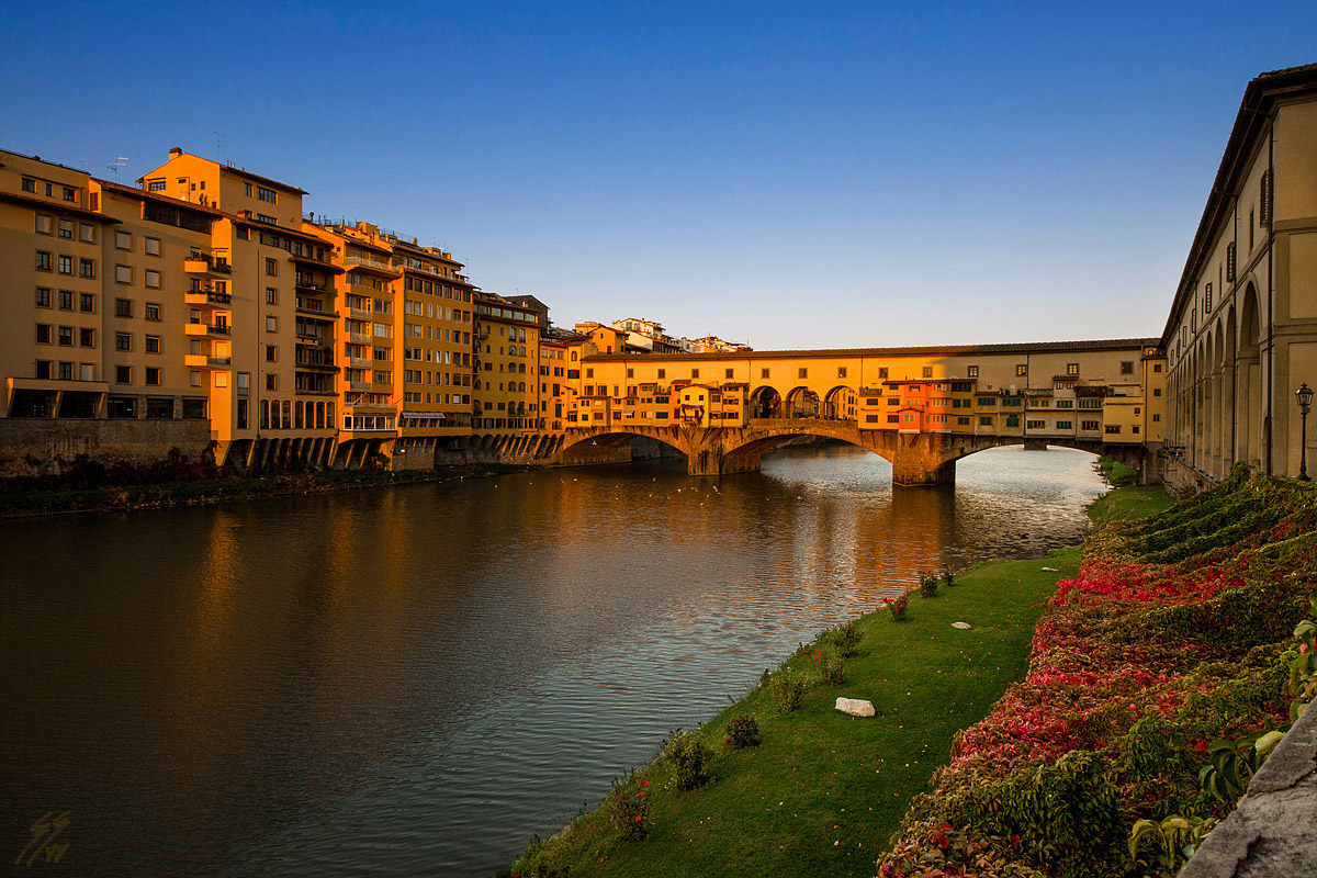 ..lights on Old Bridge..