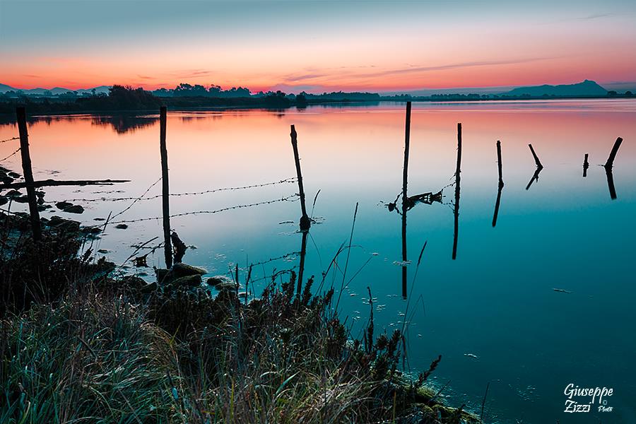 Alba al lago dei Monaci