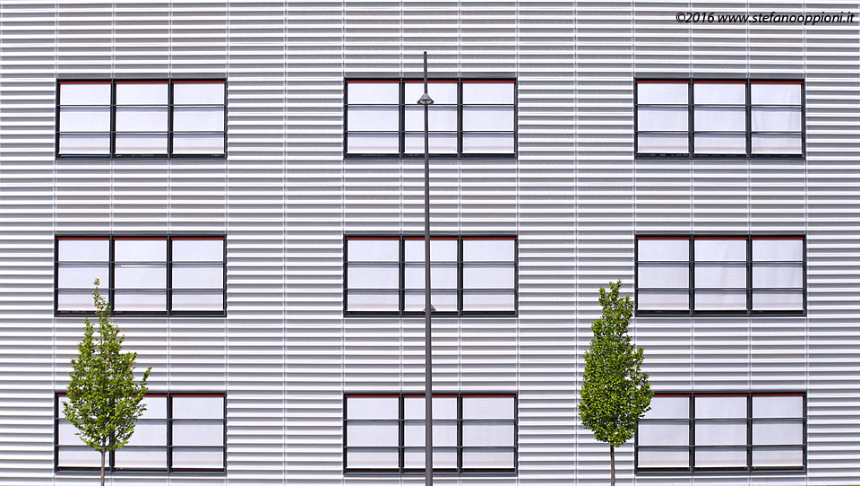 (9x9)+2/2=architecturalscape in Vimercate