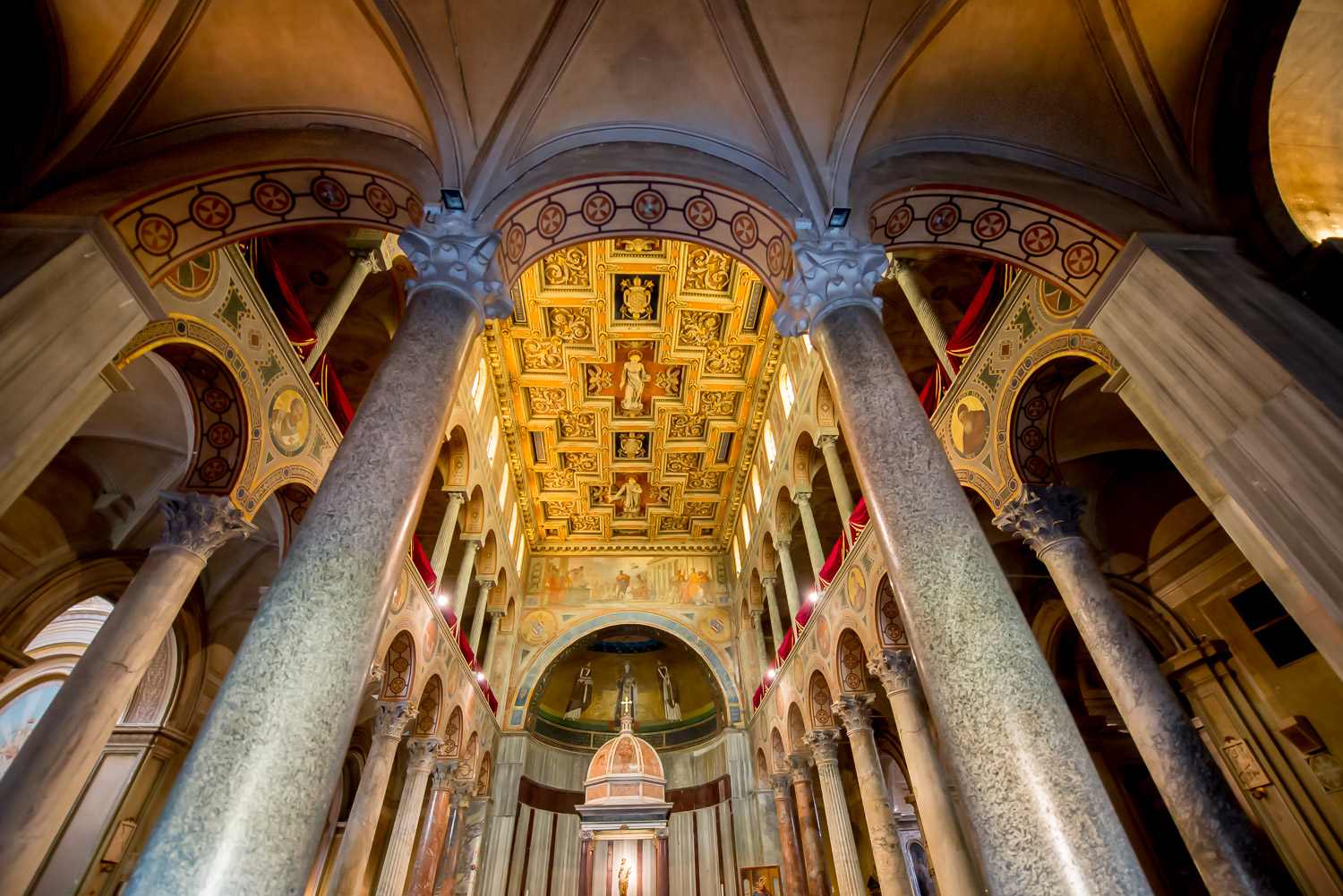 Roma...Chiesa si Sant Agnese