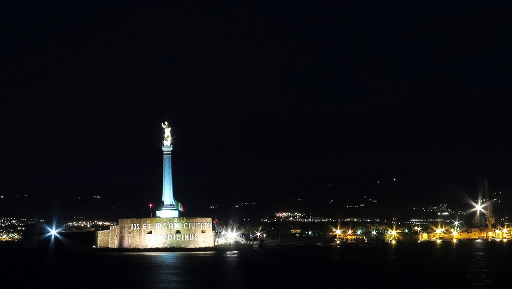 Madonnina di notte (2)