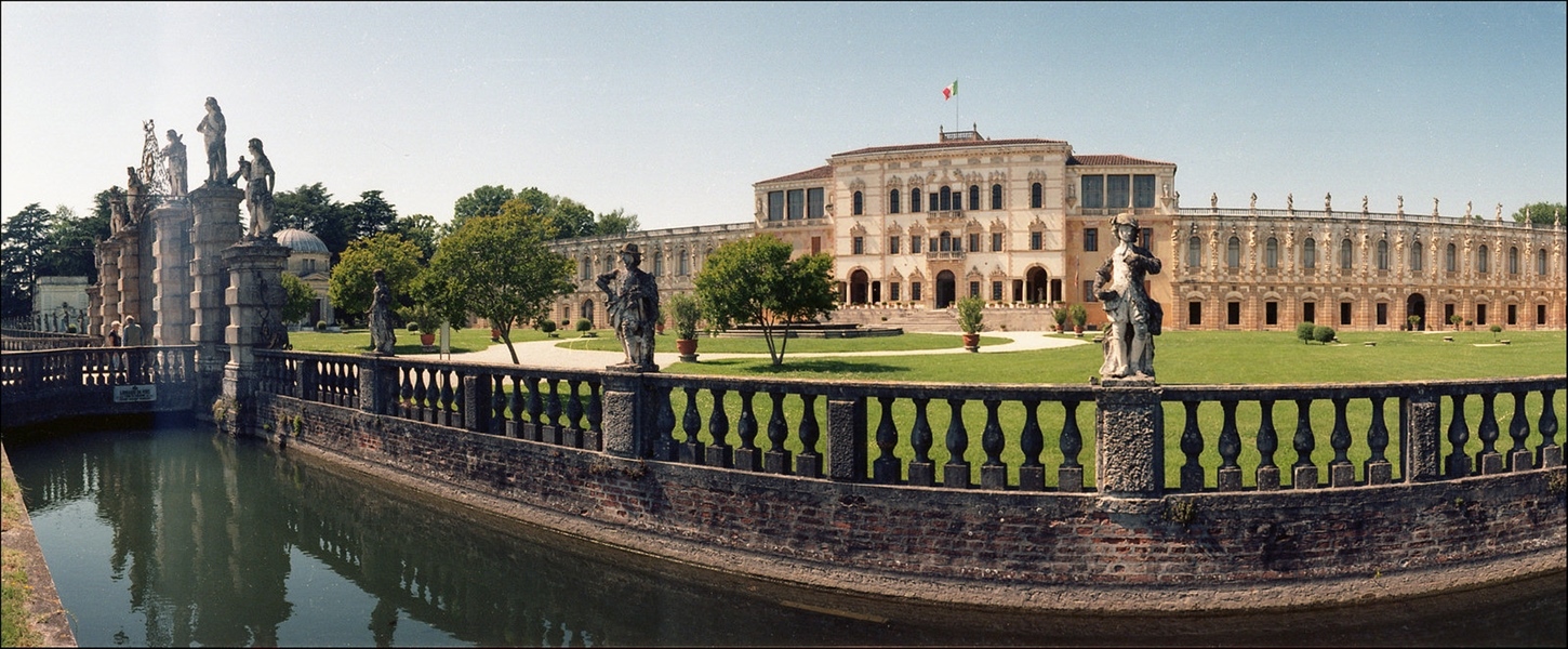 Piazzola sul Brenta ;/)