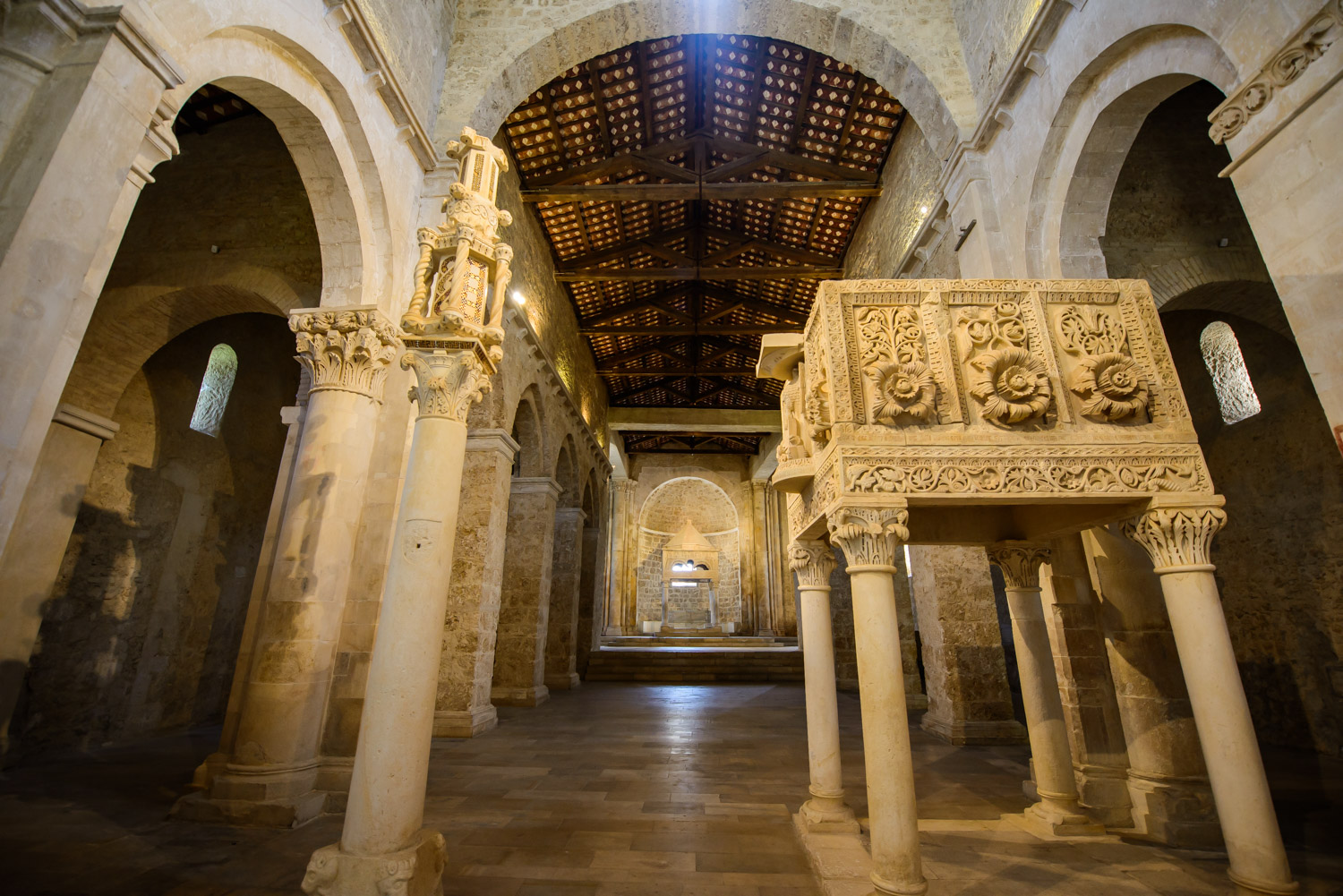 Abbazia di San Clemente....Castiglione a Casauria (PE)